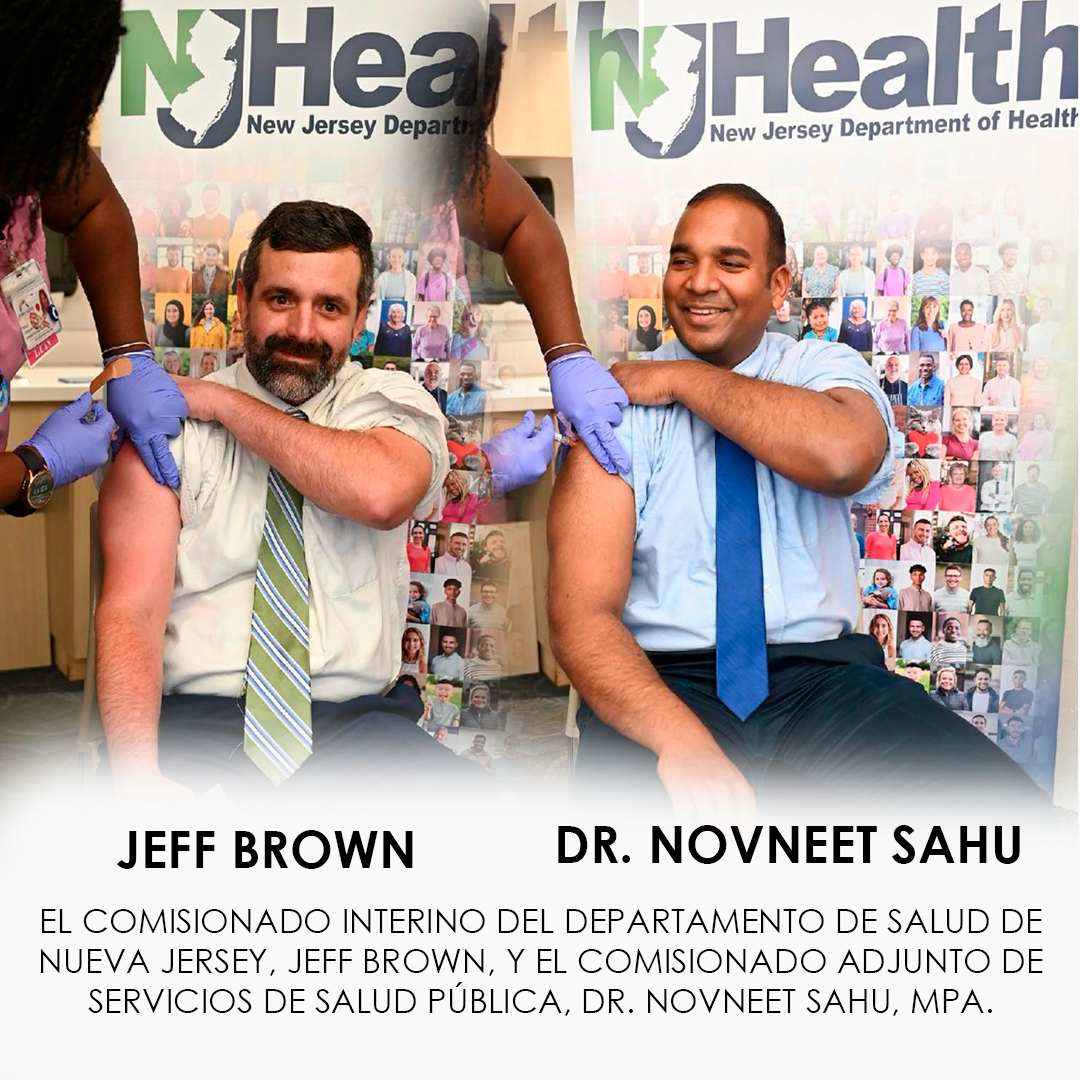 Líderes del Departamento de Salud de Nueva Jersey recibieron sus vacunas contra el COVID-19 y la influenza, alentando a las personas a vacunarse por la temporada de los virus respiratorios del otoño e invierno.