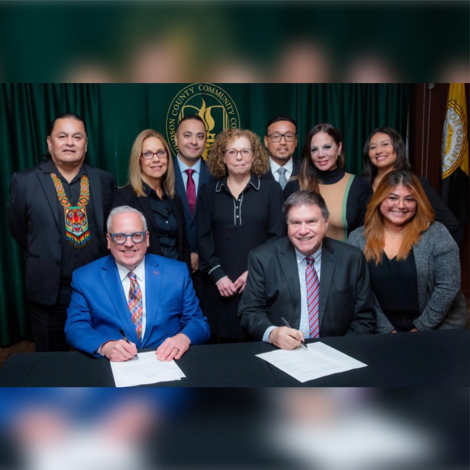 Hudson County Community College y la Cámara de Comercio del Condado de Hudson Firman una Alianza para Fortalecer el Desarrollo Laboral y el Crecimiento Empresarial